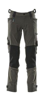 Pantalon avec poches genouillères - 18 - 008